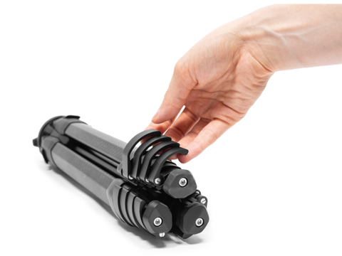 Peak Design、「Travel Tripod」の一般発売日を決定 - デジカメ Watch