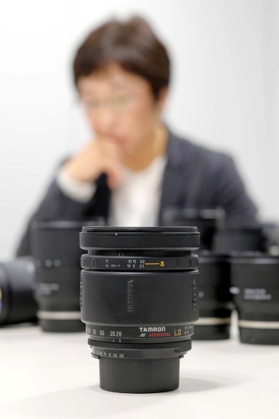 "スリックタイヤ"をイメージしたグリップ（171D）