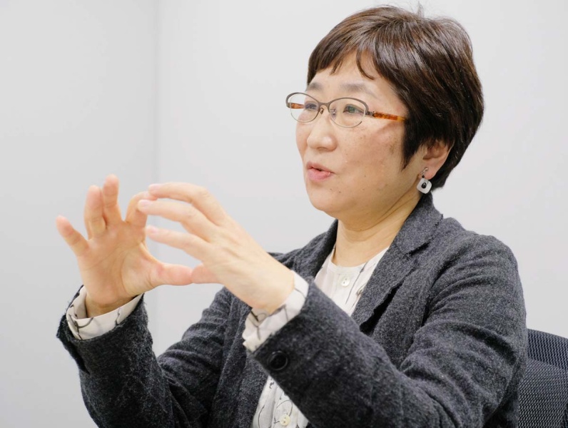 高倍率ズームに対して語る千代田さん