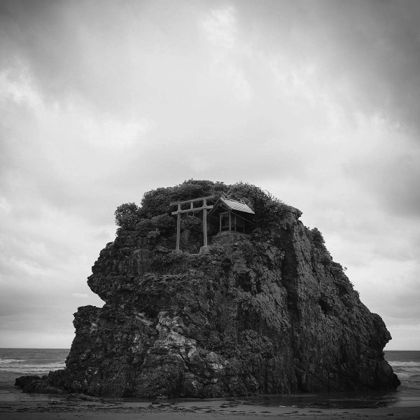 千代田路子写真展「幾へにも—ふたつの旅ひとつの物語」より