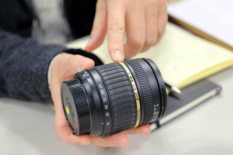 タムロンとひと目でわかる金リング