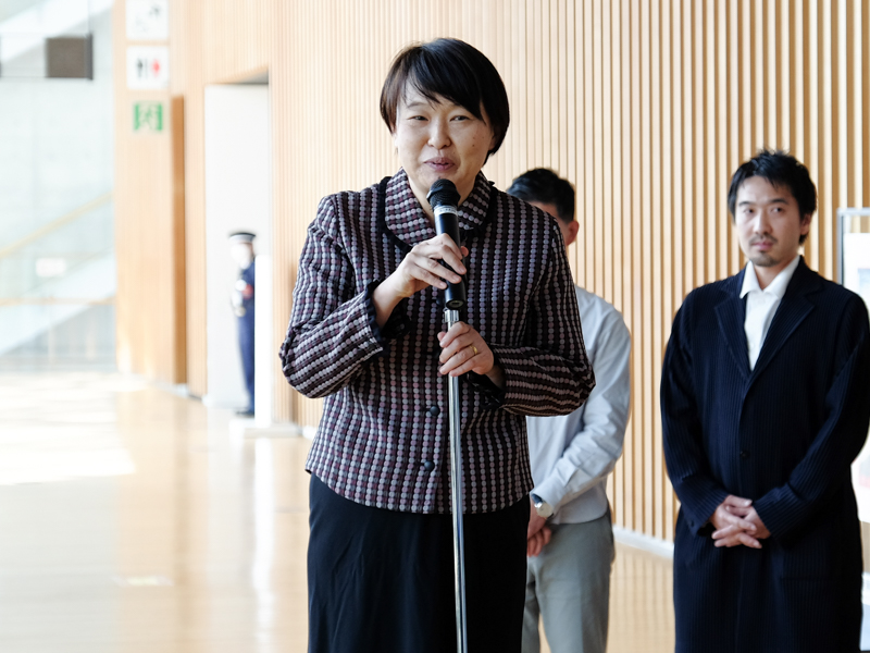 長屋光枝氏（国立新美術館学芸課長）