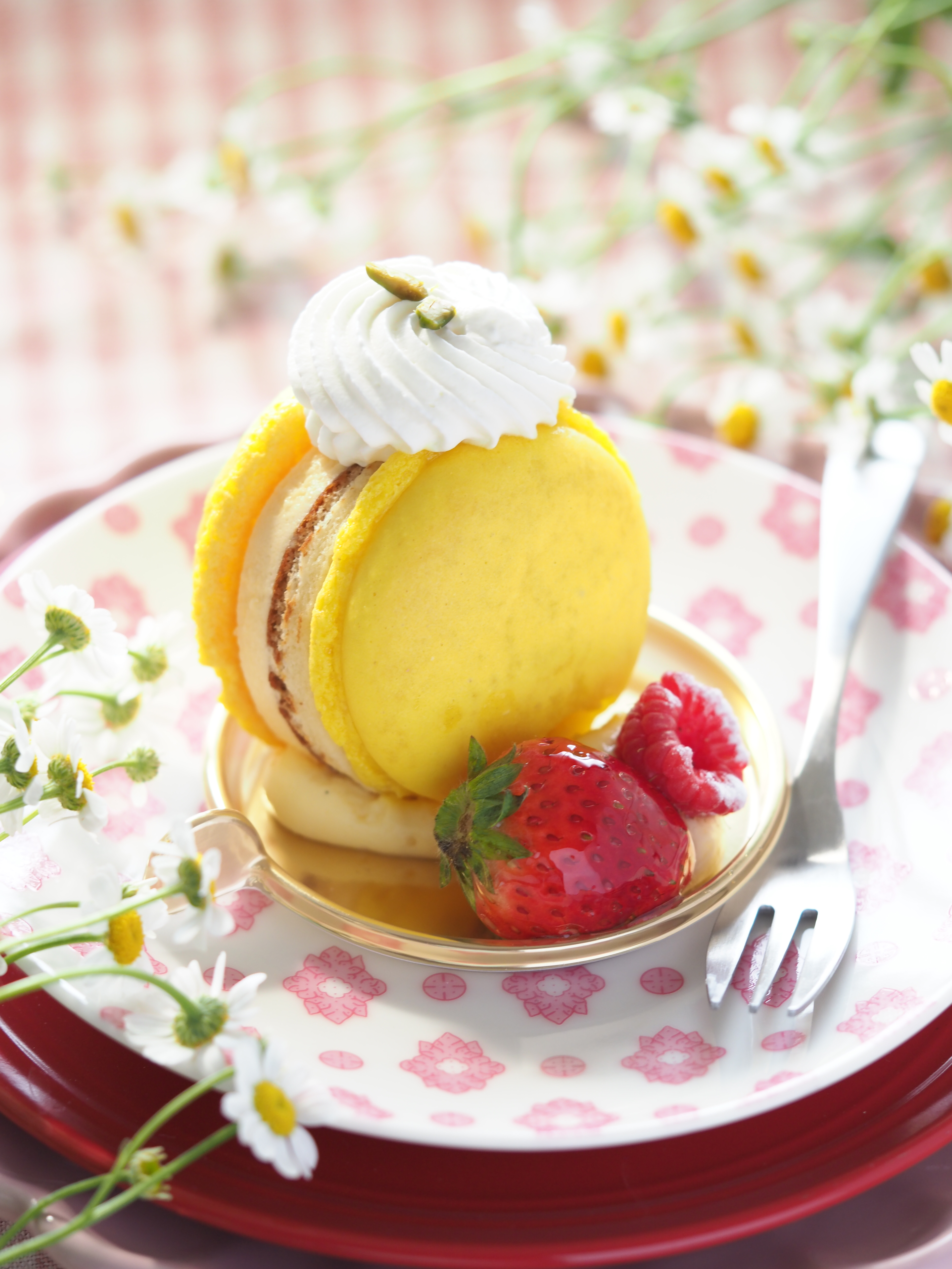 完成カット（ライトあり＋レフあり）<br><span class="fnt-85">OLYMPUS OM-D E-M1 Mark II＋M.ZUIKO DIGITAL ED 60mm F2.8 Macro（120mm相当） / 絞り優先AE（F2.8・1/25秒・+1.3EV） / ISO 200</span>