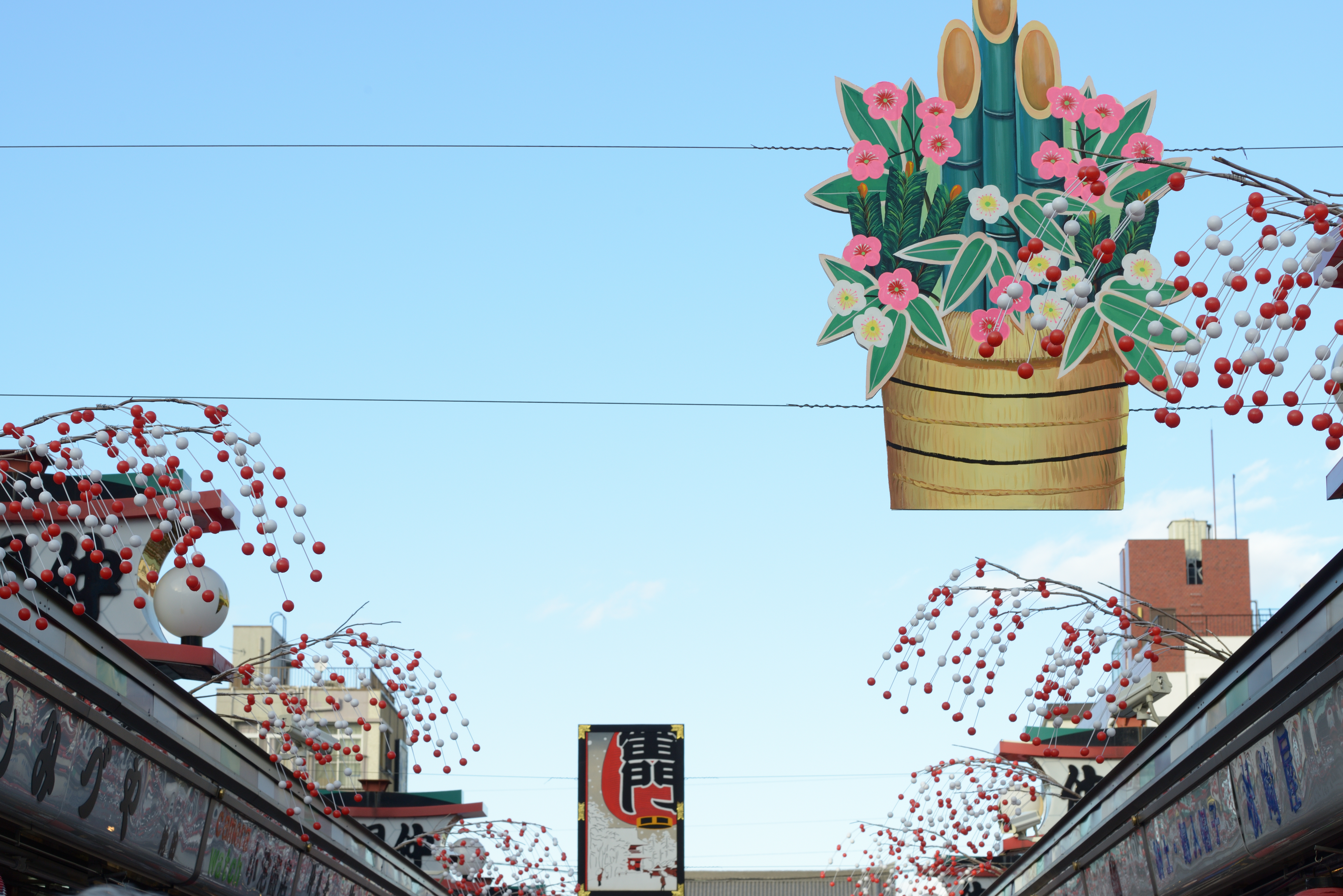 編集前<br>D800＋AF-S NIKKOR 70-200mm f/4G ED VR（70mm） / マニュアル露出（F11・1/100秒） / ISO 200