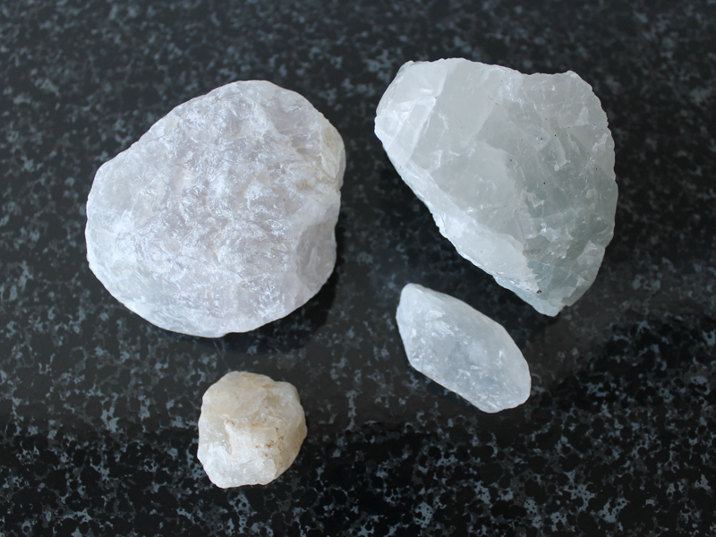 天然の蛍石原石