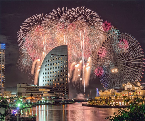 JAPAN PHPTO 2019春夏 風景・絶景部門　グランプリ「夢見心地」（撮影：小林厚幸）