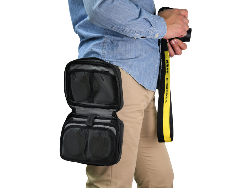 使用イメージ（製品の外形寸法は約210×130×40mm）