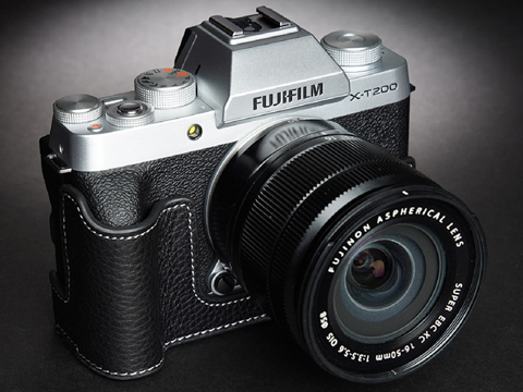 Hasselblad X1D II 50Cなどに対応したレザーカメラケース - デジカメ Watch