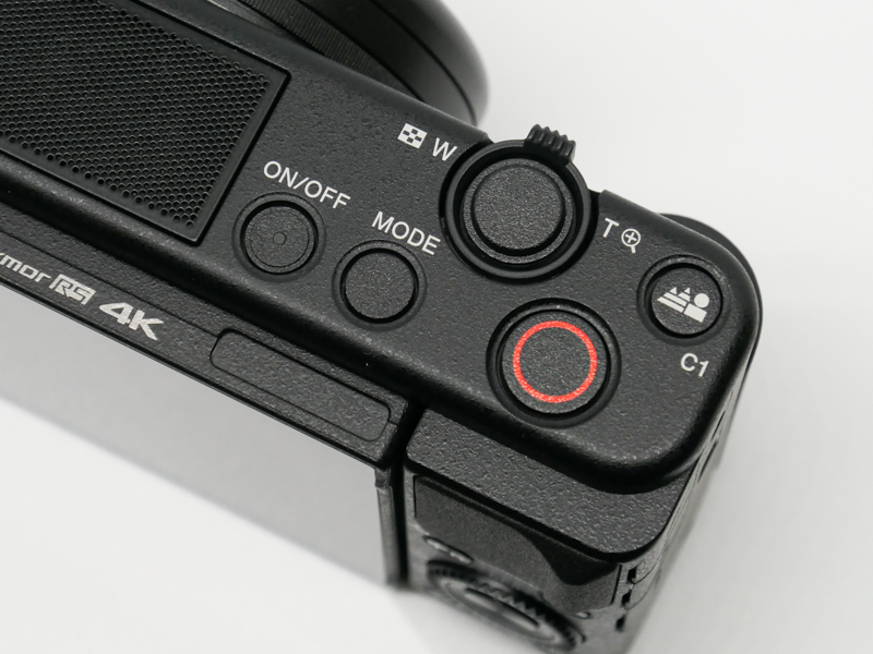 C1ボタンに割り当てられている。赤丸のマークは録画ボタン。