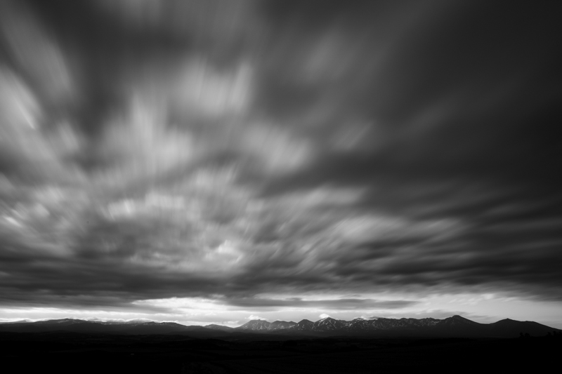 EOS R / RF24-105mm F4 L IS USM / 24mm / 30秒 / F16 / ISO 100 / ND64＋Hard GND8使用