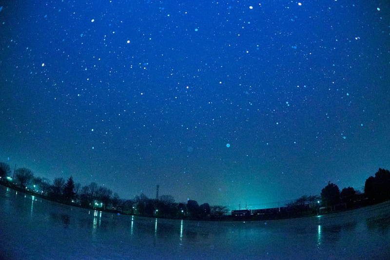 ソニーα7S Ⅱ　FE 28mm F2 + Fisheye Converter（16mm相当）　マニュアル露出（F4、1/100秒）　ISO 25600　WB:電球