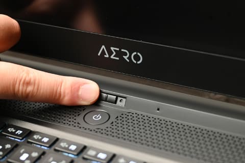 特別企画：持ち運べるスタジオ「GIGABYTE AERO 17 HDR」を試す