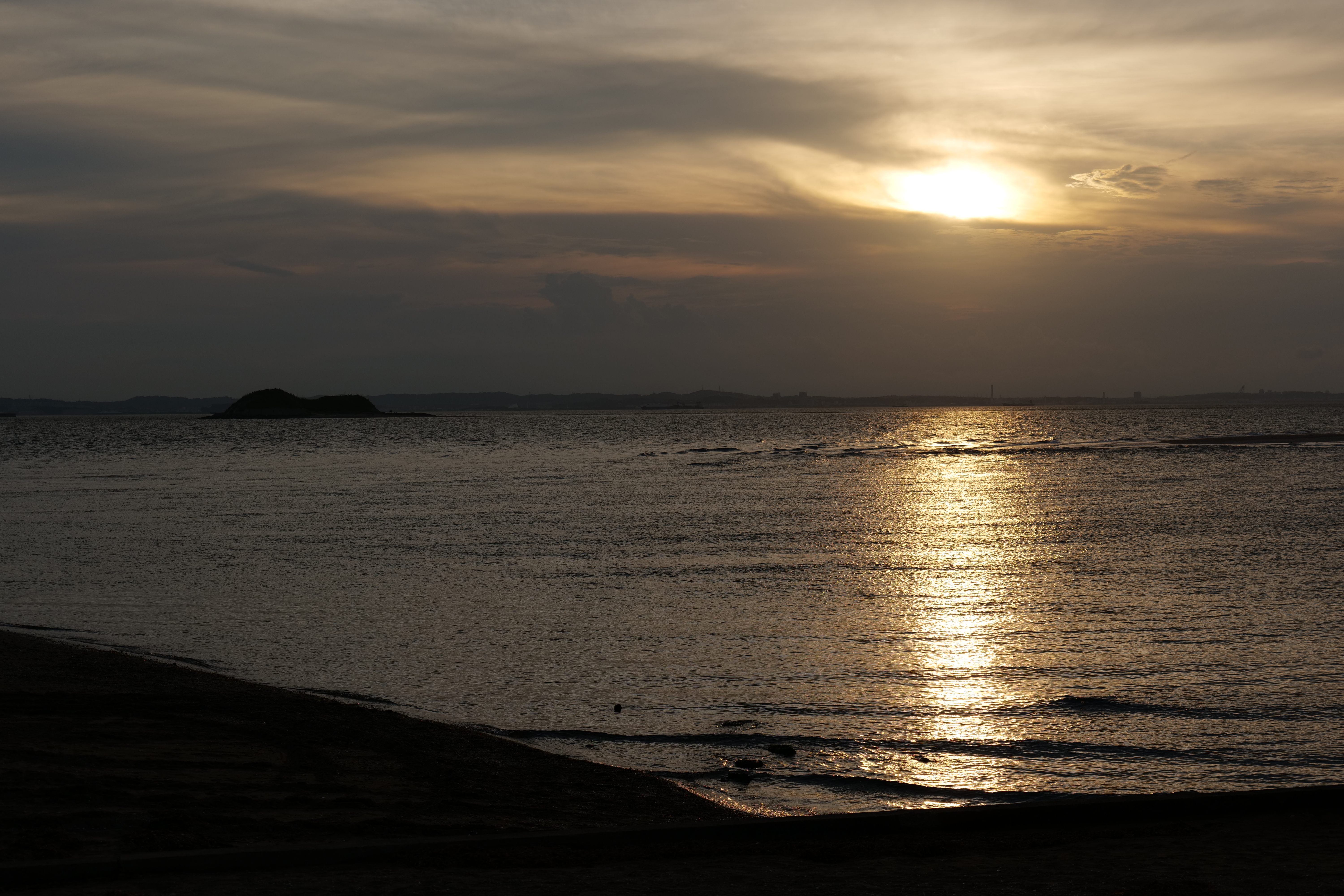 <span class="fnt-85">LUMIX S1＋LUMIX S 20-60mm F3.5-5.6（60mm） / 絞り優先AE（F5.6・1/800秒・-0.3EV） / ISO 100</span>