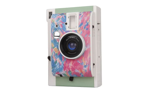 Lomo'InstantにPark Song Leeとコラボのカラフルデザインバージョン