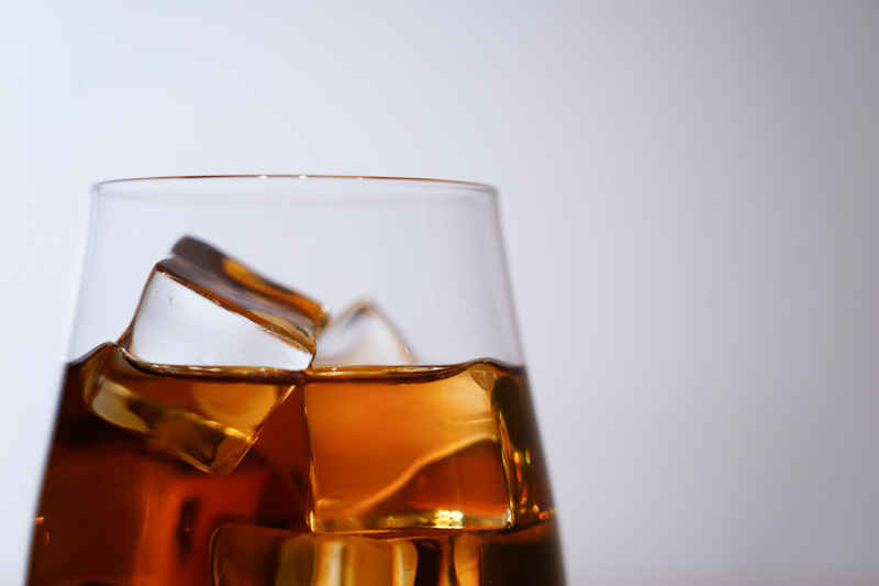 定常光で撮影。