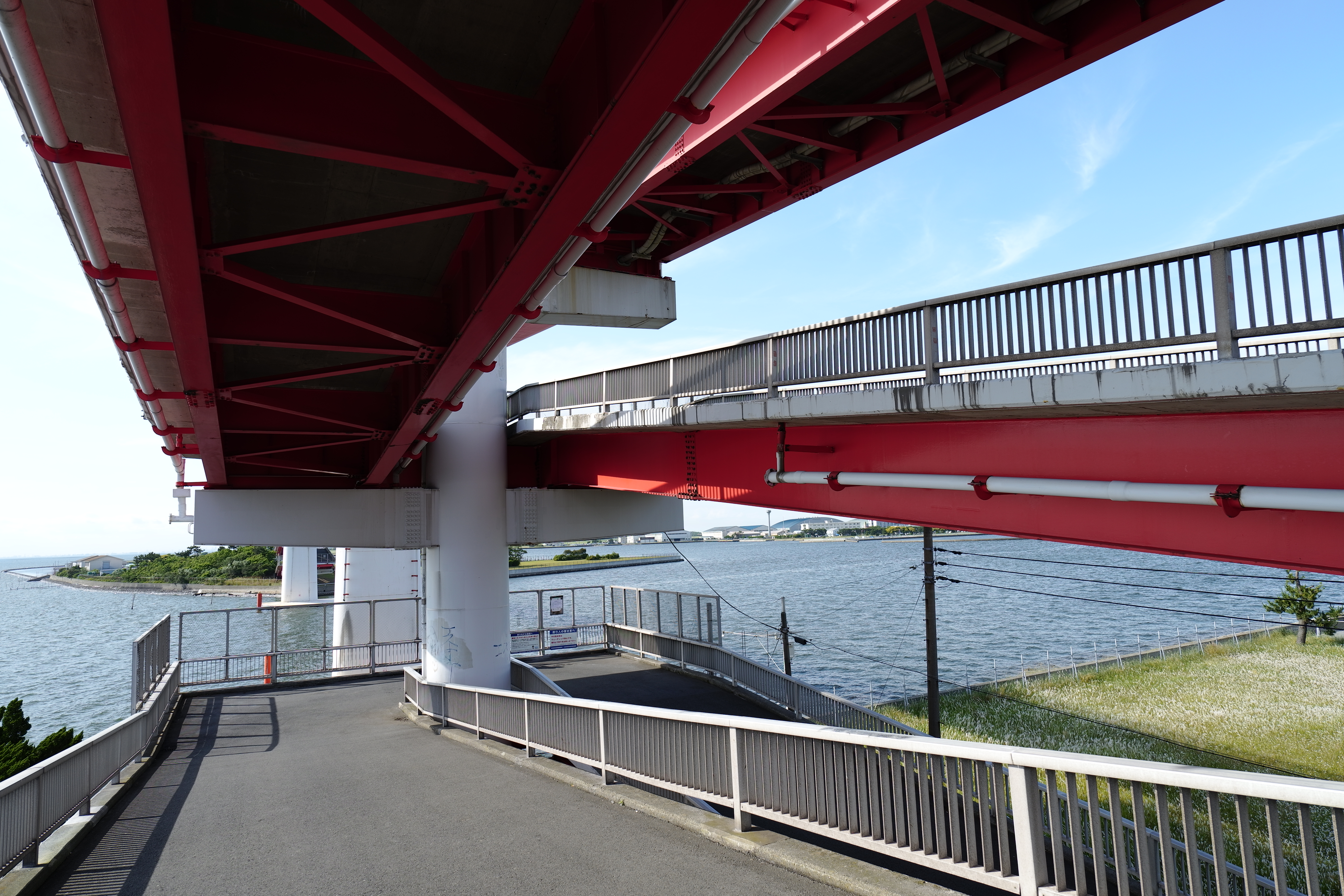 SIGMA fp / LUMIX S 20-60mm F3.5-5.6（20mm） / 絞り優先AE（F5.6・1/250秒・+0.3EV） / ISO 100