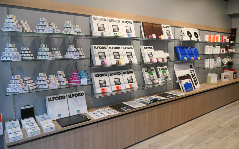 販売コーナー。