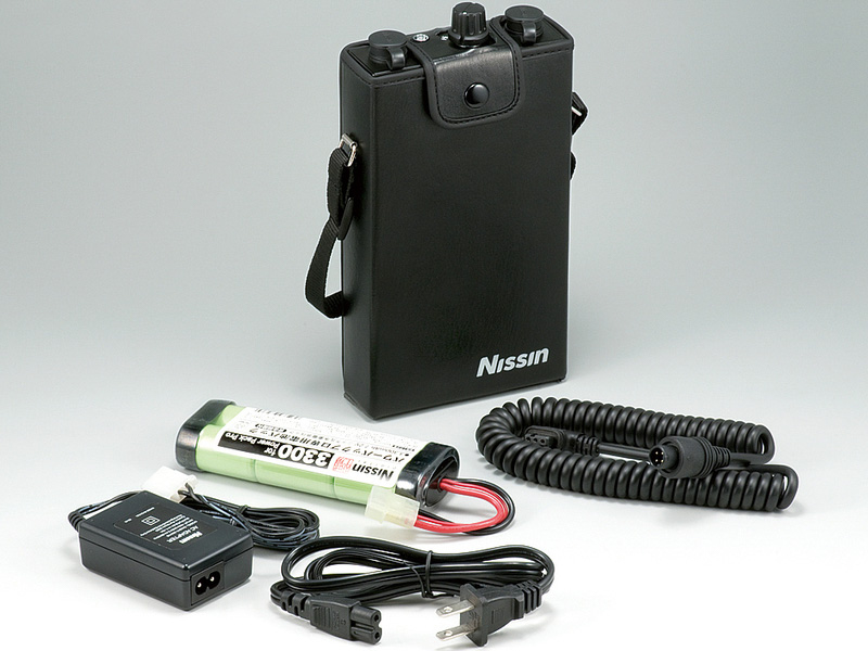 <center>終売対象のバッテリーを使用する製品のひとつ「パワーパックPS-300」</center>