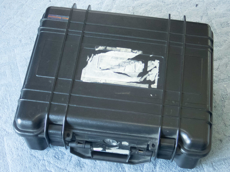 外形は一緒。調圧バルブに違い