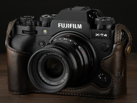 FUJIFILM X-T4 カメラ JJCハードケース付き FUJIFILM X-T4 カメラ JJCハードケース付き FUJIFILM X-T4 カメラ JJC