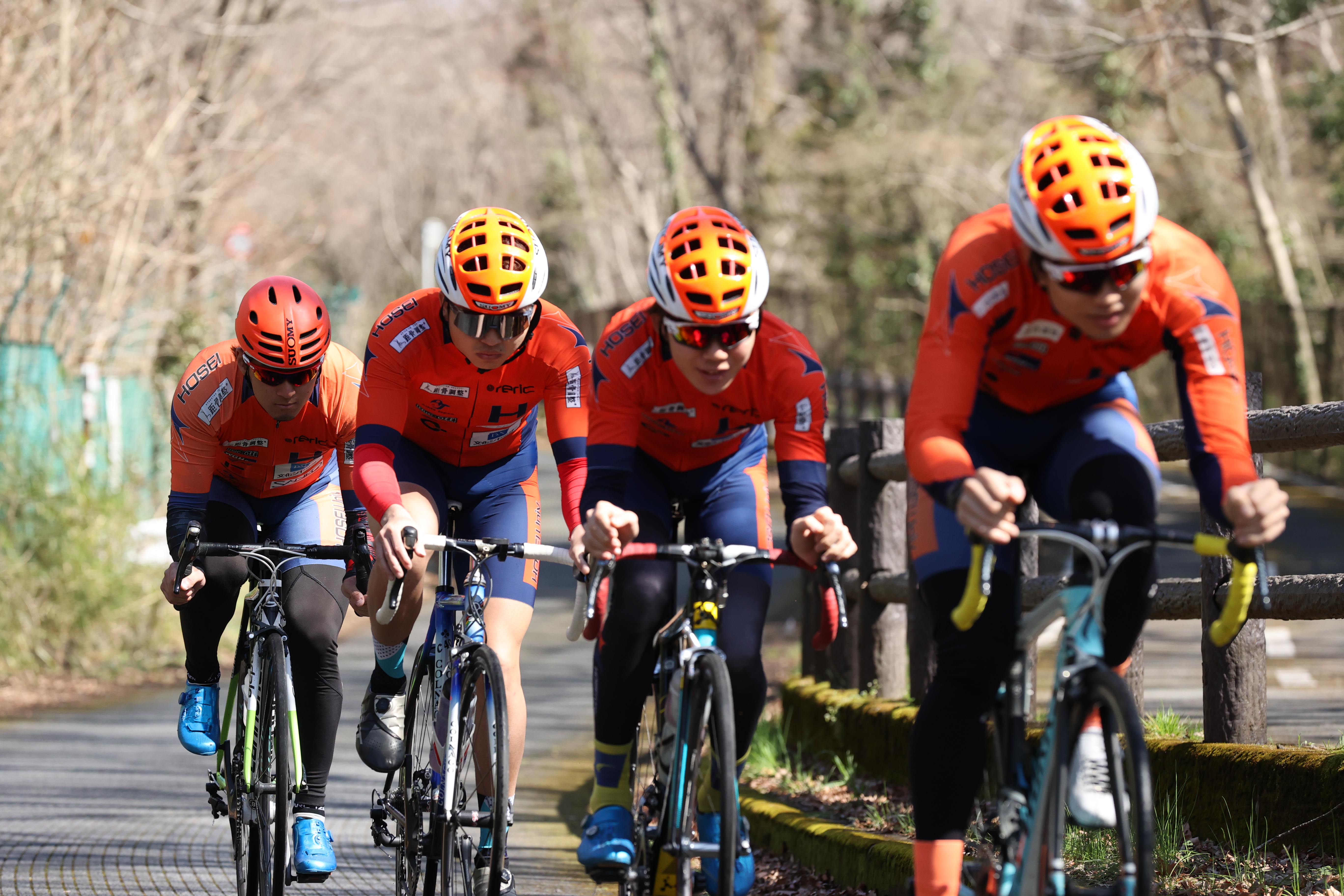 <span class="fnt-85">EOS-1D X Mark II＋EF70-200mm F2.8L IS III USM（200mm） / マニュアル露出（F5.6・1/2,000秒） / ISO 1600</span>