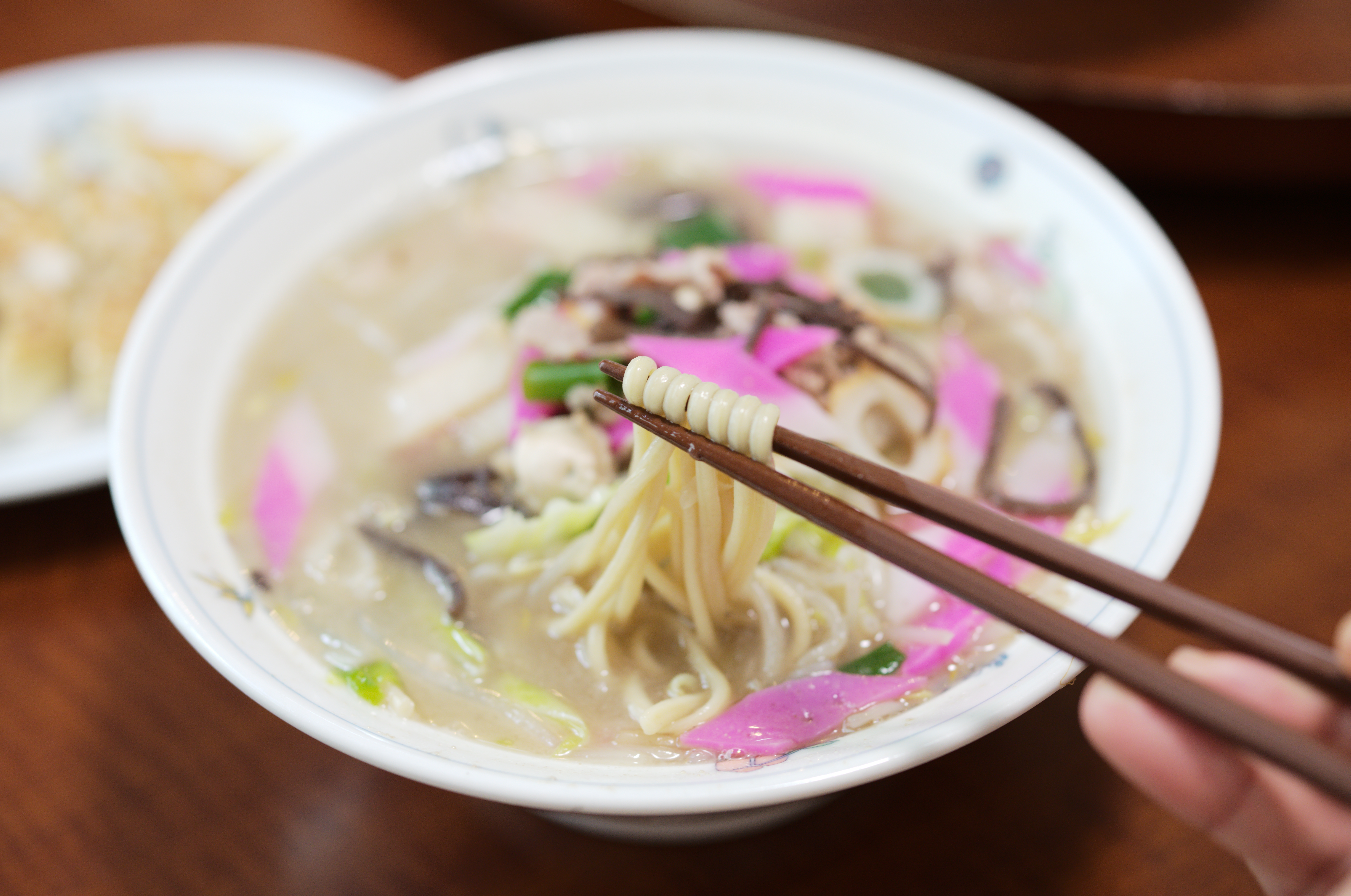 ライカS3　SUMMARIT-S 70mm f/2.5 ASPH.（CS）　F4・1/60秒　ISO 800