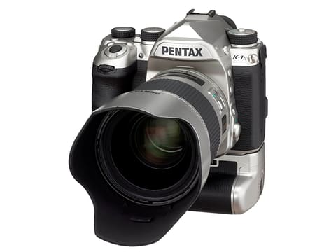 撮影枚数389枚PENTAX K-1Mark II Silver Edition Announced: silver Pentax K-1 Mark II camera and silver HD Pentax-D
