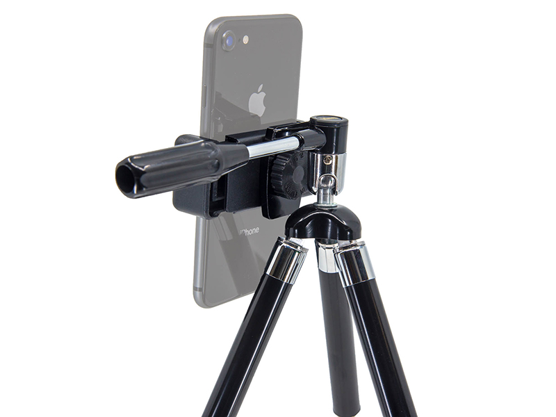 スマホホルダーは底面もしくは背面のネジ穴で取り付ける。