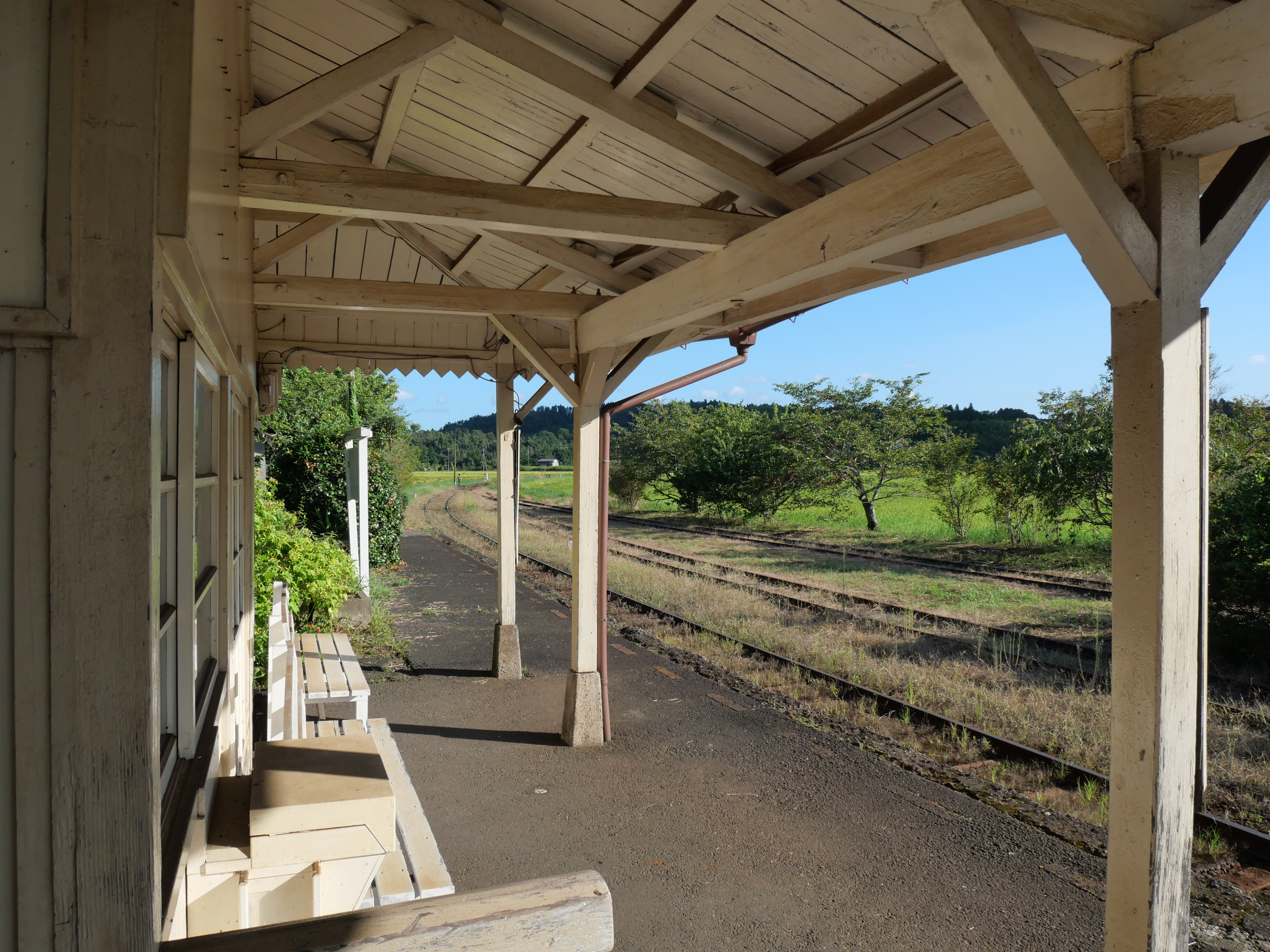 <span class="fnt-85">LUMIX G100 / LUMIX G VARIO 12-32mm / F3.5-5.6 ASPH. / MEGA O.I.S.（12mm：35mm判換算24mm相当） / 絞り優先AE（F8・1/320秒・±0EV） / ISO 200</span>