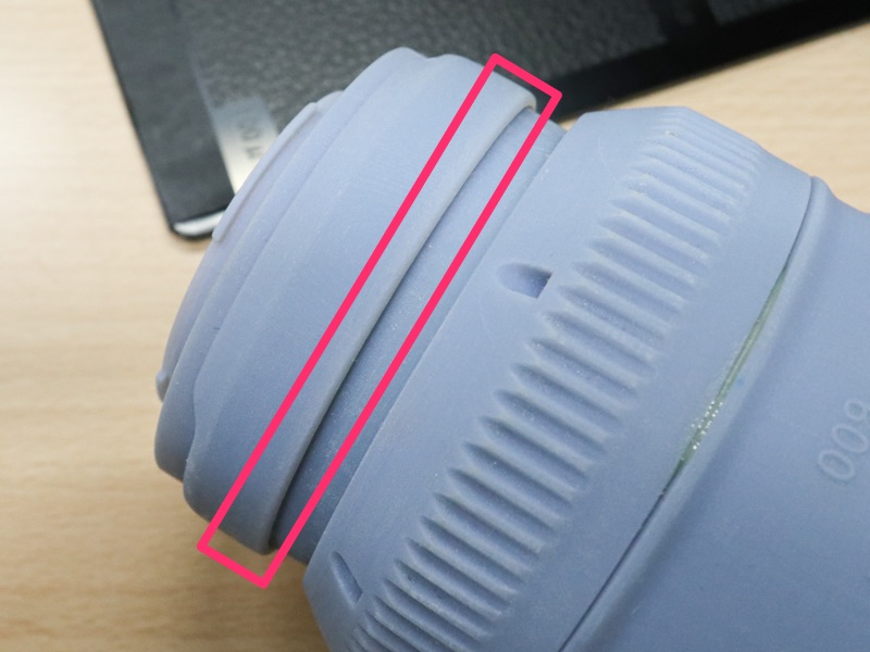 沈胴させる際、赤枠部分に指を挟んだら痛いはずという意見が出た。