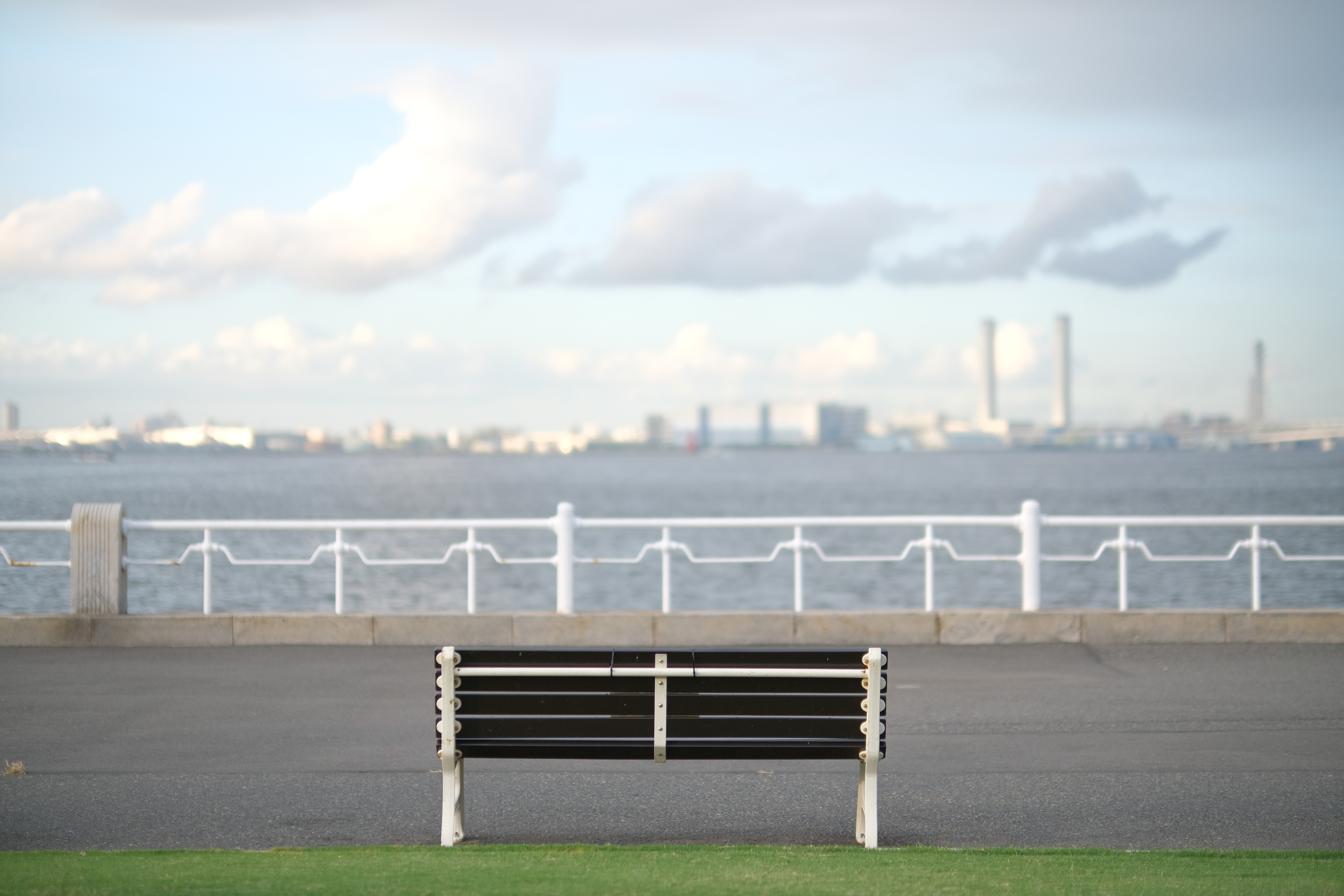 <span class="fnt-85">X-T4 / XF50mmF1.0 R WR / 絞り優先AE（F1.0・1/7,000秒・+1.0EV） / ISO 320</span>