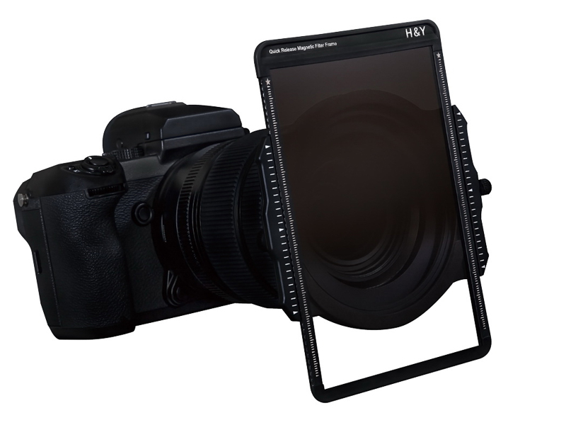 100mm K-Series フィルターホルダーとマグネット式角型フィルターの使用イメージ