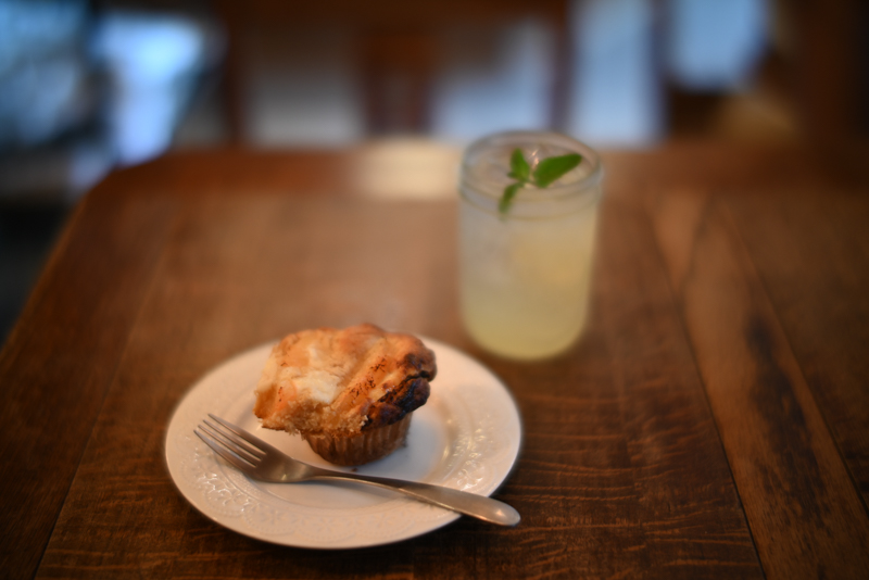 Nikon Z 5 / TTArtisan 50mm f/0.95 ASPH / 絞り優先AE（1/40秒・F0.95・±0.0EV） / ISO 220