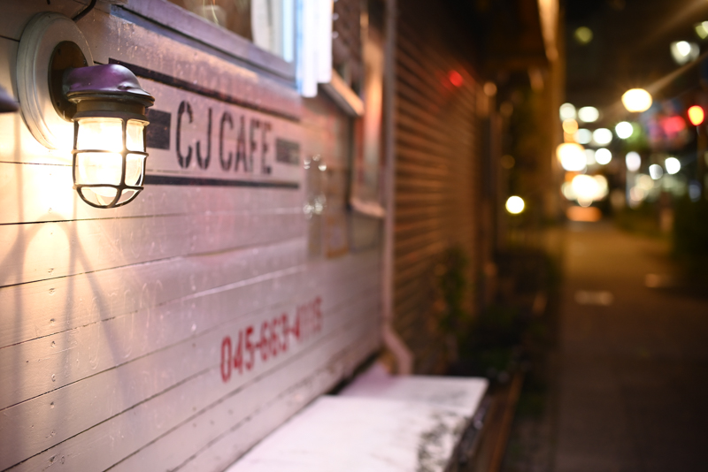 Nikon Z 5 / TTArtisan 50mm f/0.95 ASPH / 絞り優先AE（1/25秒・F2.0・±0.0EV） / ISO 800