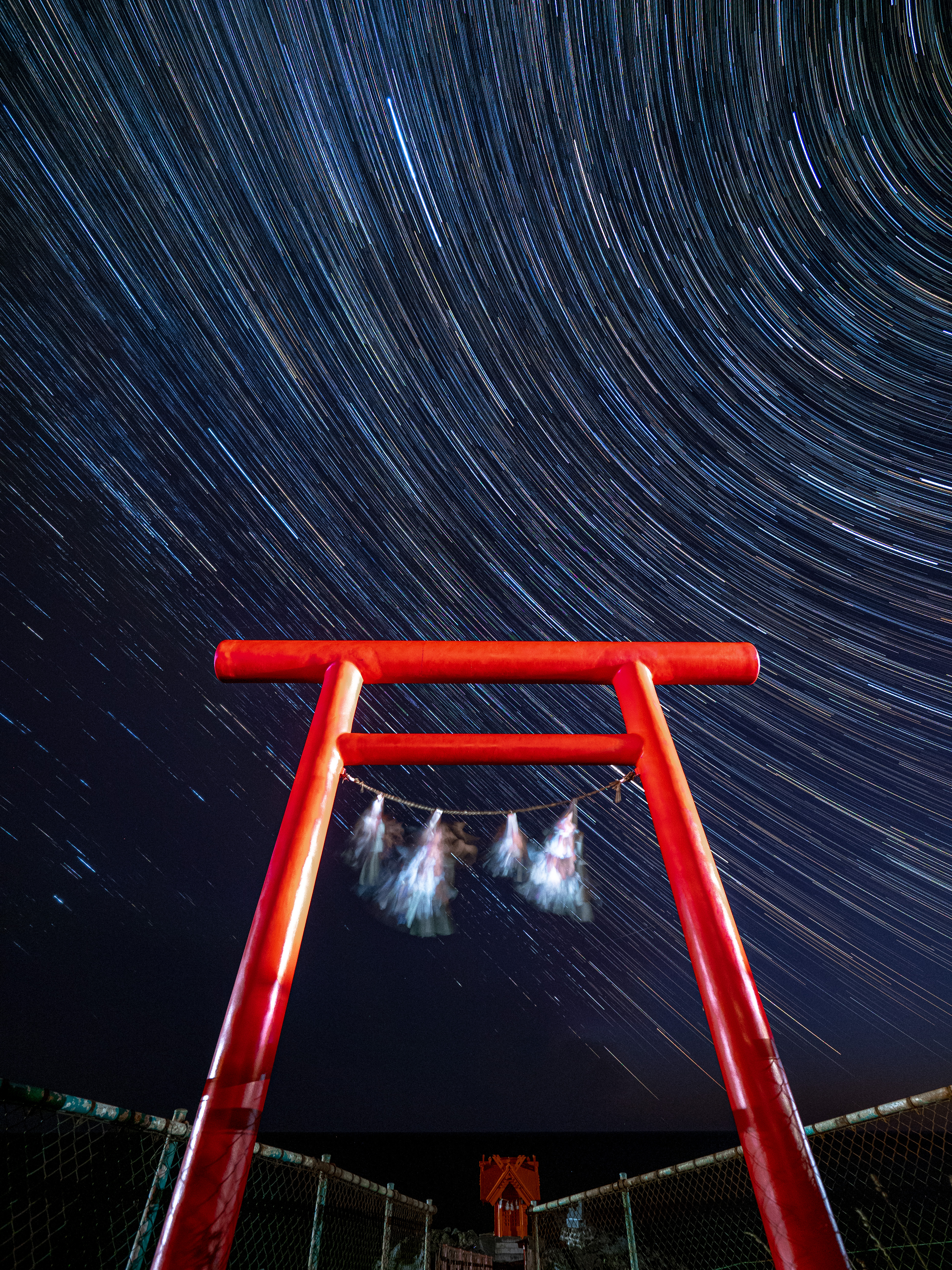 E-M1 Mark III　M.ZUIKO DIGITAL ED 7-14mm F2.8 PRO　ISO 1600（F2.8・ライブコンポジット撮影30秒x100コマ）絞り優先AE　WB5,300K