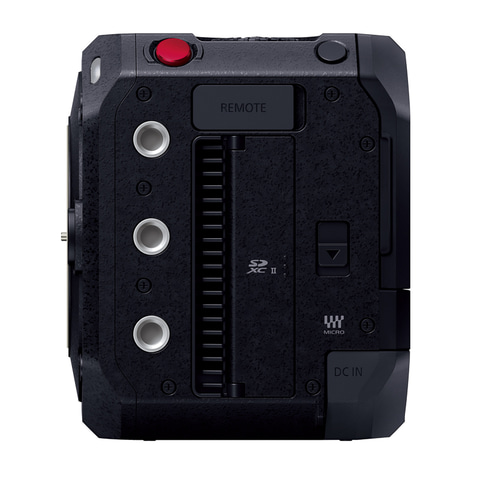 パナソニック、動画撮影に特化した新機軸