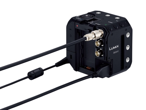 パナソニック、動画撮影に特化した新機軸