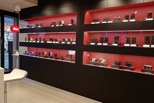 1階：Leica Boutique MapCamera Shinjuku