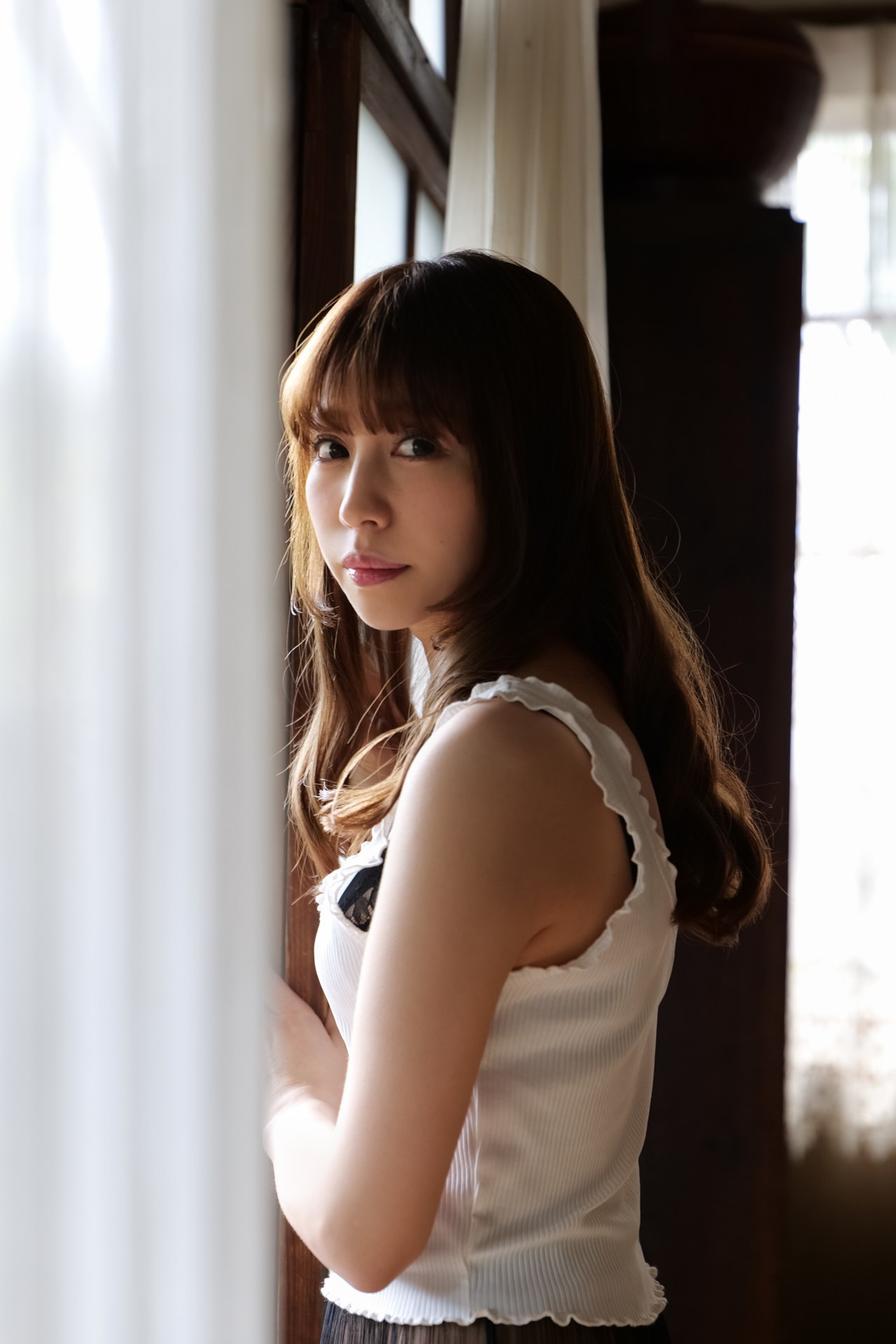 <span class="fnt-85">LUMIX S5 / LUMIX S PRO 24-70mm F2.8（70mm） / 絞り優先AE（F3.5・1/100秒・+0.7EV） / ISO 800</span>