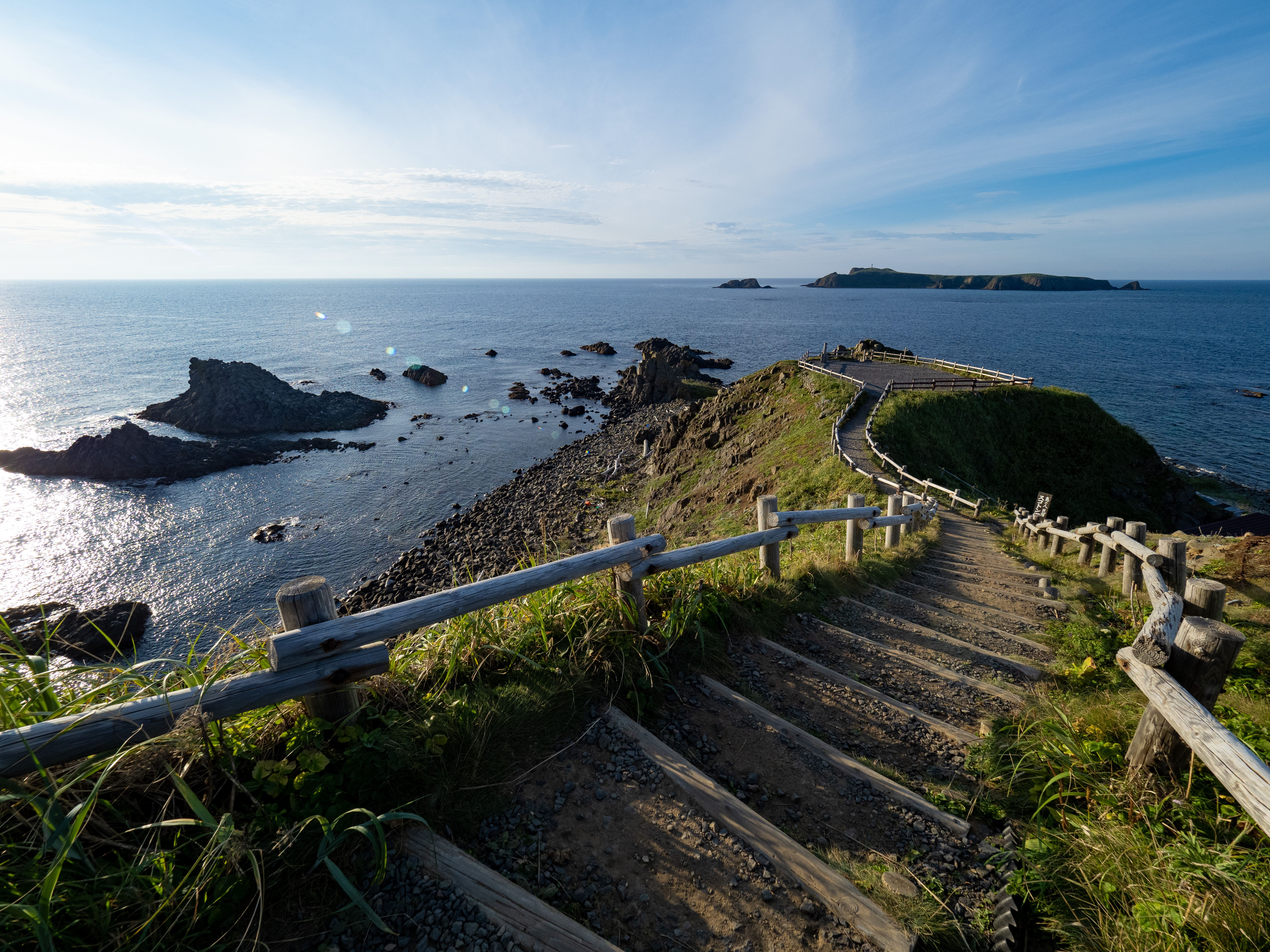 E-M1 Mark III　M.ZUIKO DIGITAL ED 7-14mm F2.8 PRO　ISO 200（F5.6・1/800）絞り優先AE　-0.7EV　WB晴天