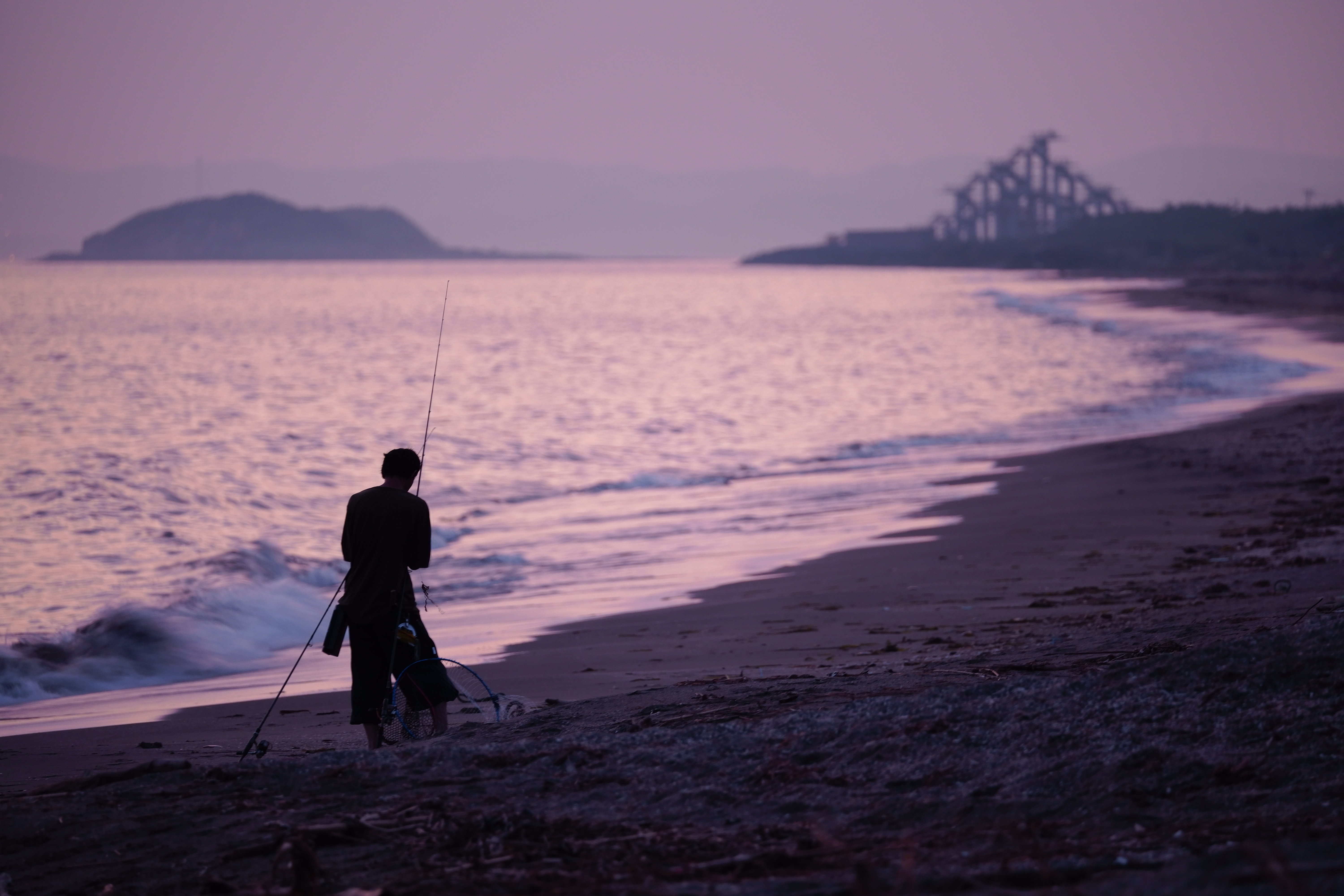 SIGMA fp / SIGMA 100-400mm F5-6.3 DG DN OS｜Contemporary（400mm） / 絞り優先AE（F6.3・1/15秒・±0EV） ISO 800