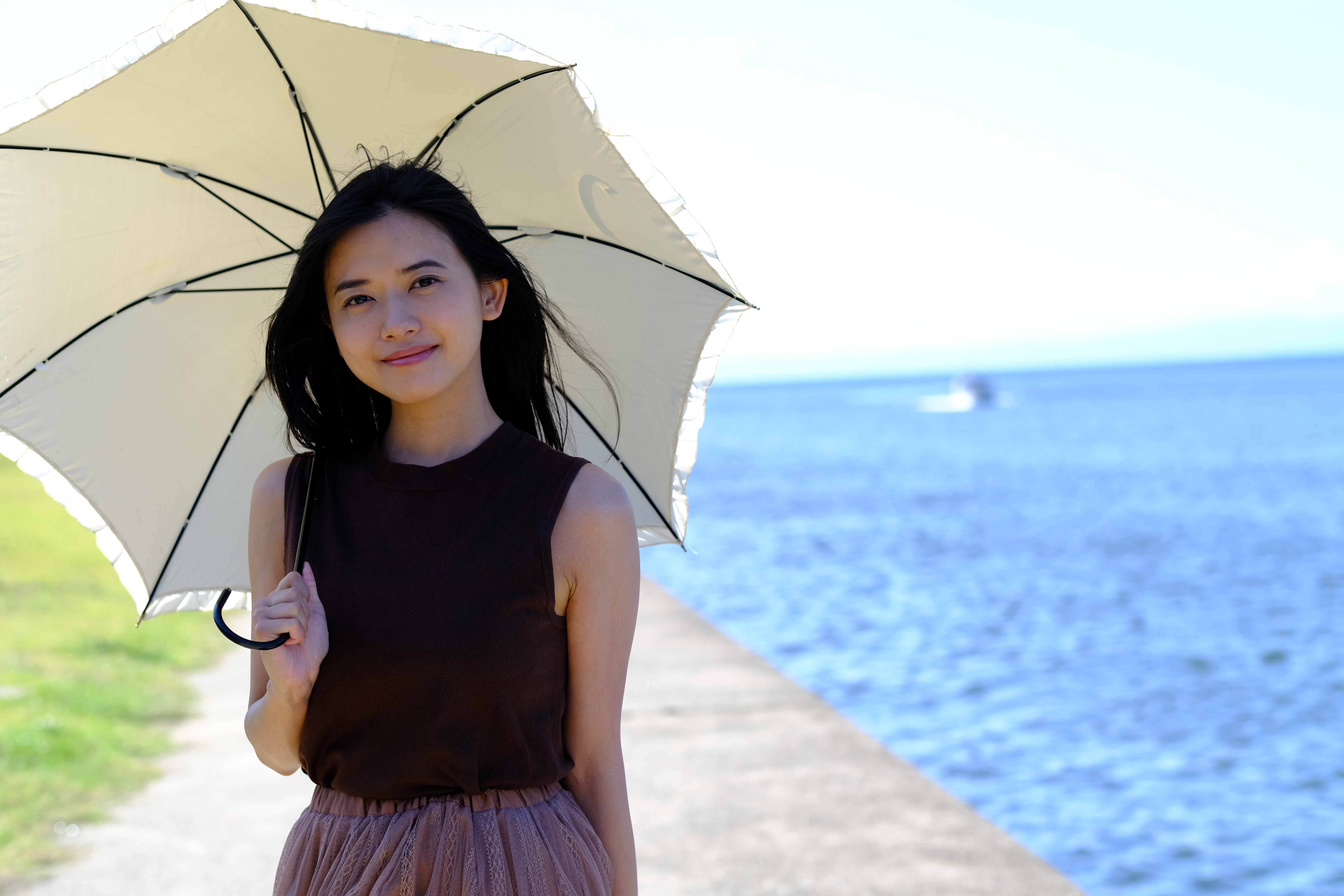 FUJIFILM X-T4 / XF50mmF1.0 R WR / 絞り優先AE（F1.0・1/900秒・+0.7EV） / ISO 160 / PROVIA