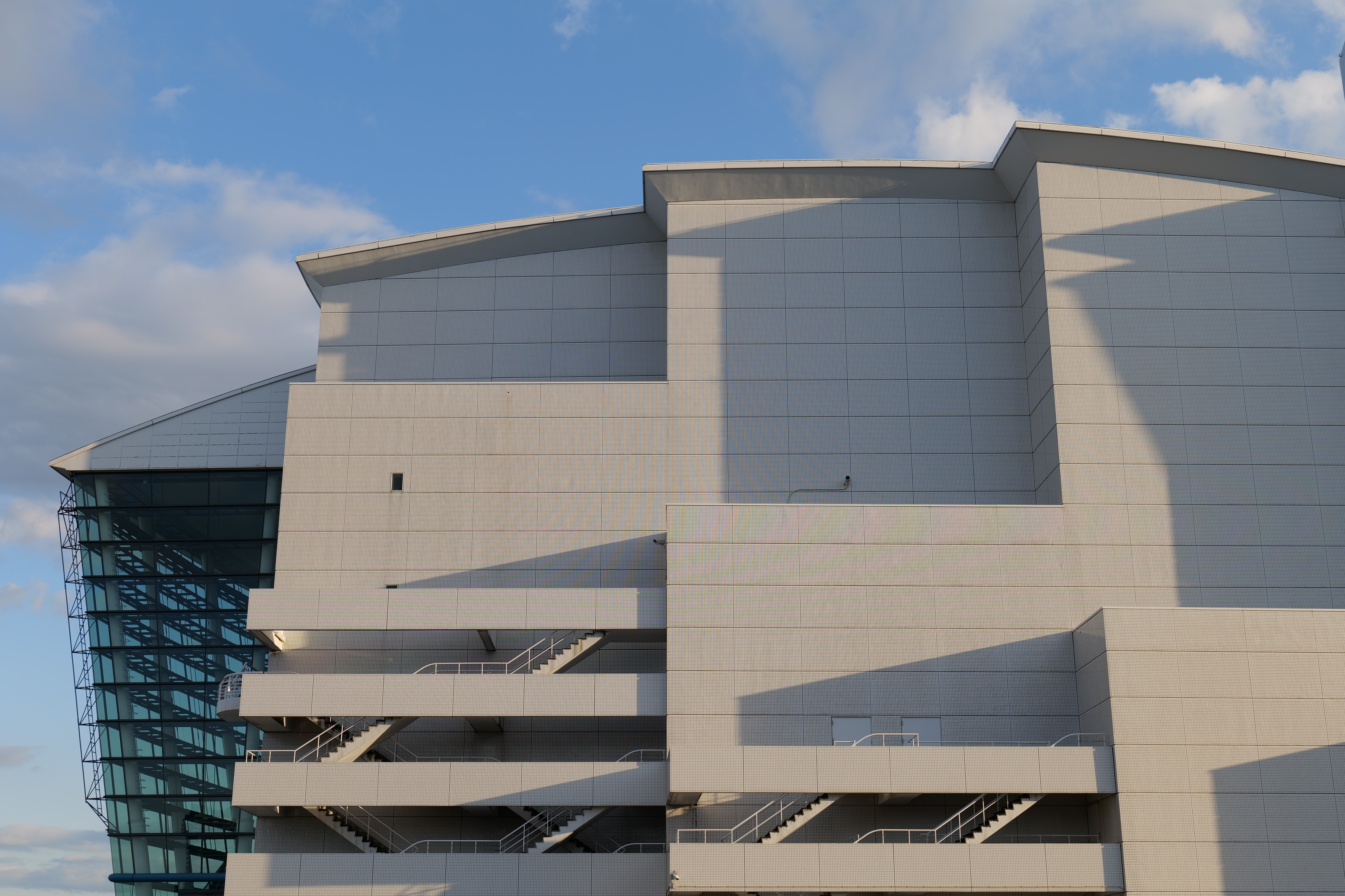 <span class="fnt-85">Panasonic LUMIX S5 / LUMIX S 20-60mm F3.5-5.6（45mm） / プログラムAE（F7.1・1/200秒・+0.3EV） / ISO 100</span>