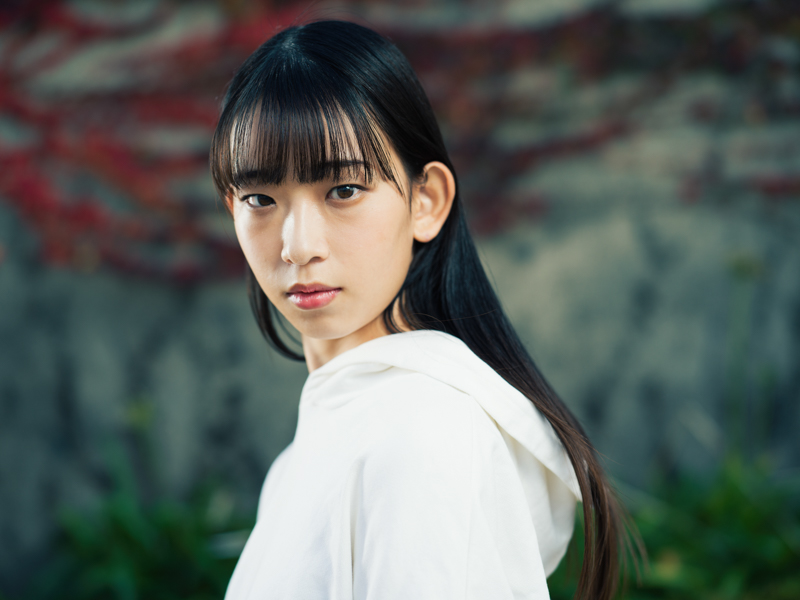 Hasselblad X1D / XCD 80 / 80mm（35mm判63mm相当） / マニュアル露出（1/1,000秒・F2.8） / ISO 100 / Profoto A10（OCFソフトボックス オクタ＆ストリップ型を使用）