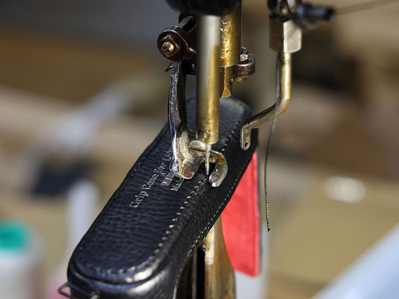 底縫いが施されている