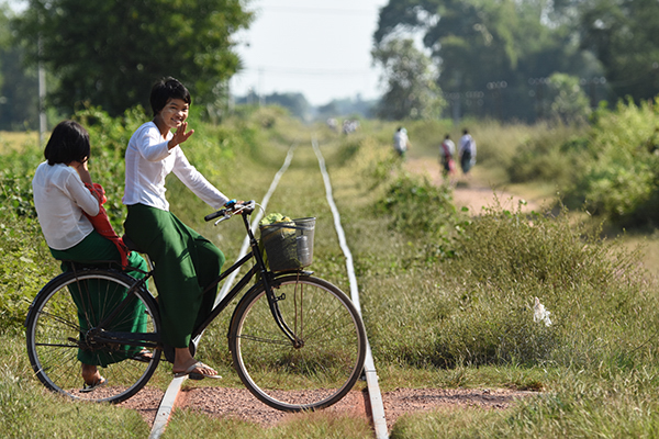 ニコンD7200　AF-S NIKKOR 80-400mm f/4.5-5.6G ED VR（360mm相当）　絞り優先オート（F5.6、1/1,000秒）　ISO 400　WB:オート　スタンダード