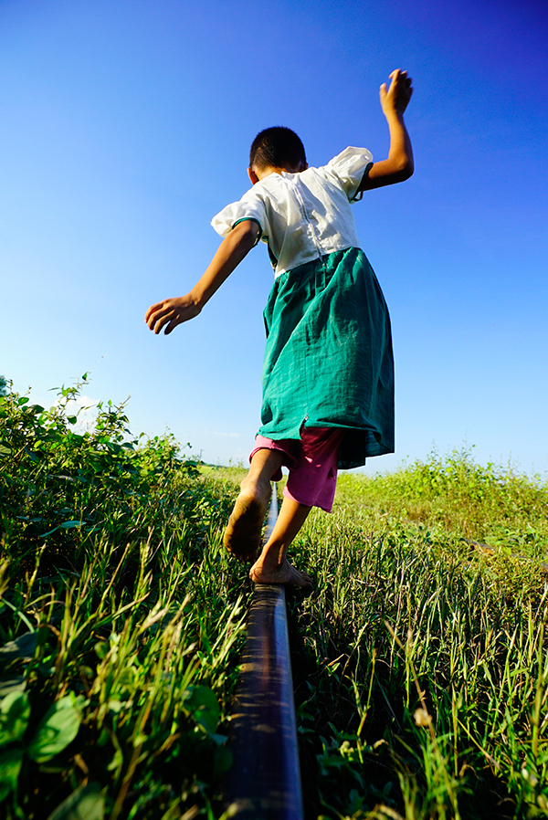 ソニーα7S II　Vario-Tessar T* FE 16-35mm F4 ZA OSS（16mm）　絞り優先オート（F5、1/250秒）　ISO 400　WB:太陽光　風景