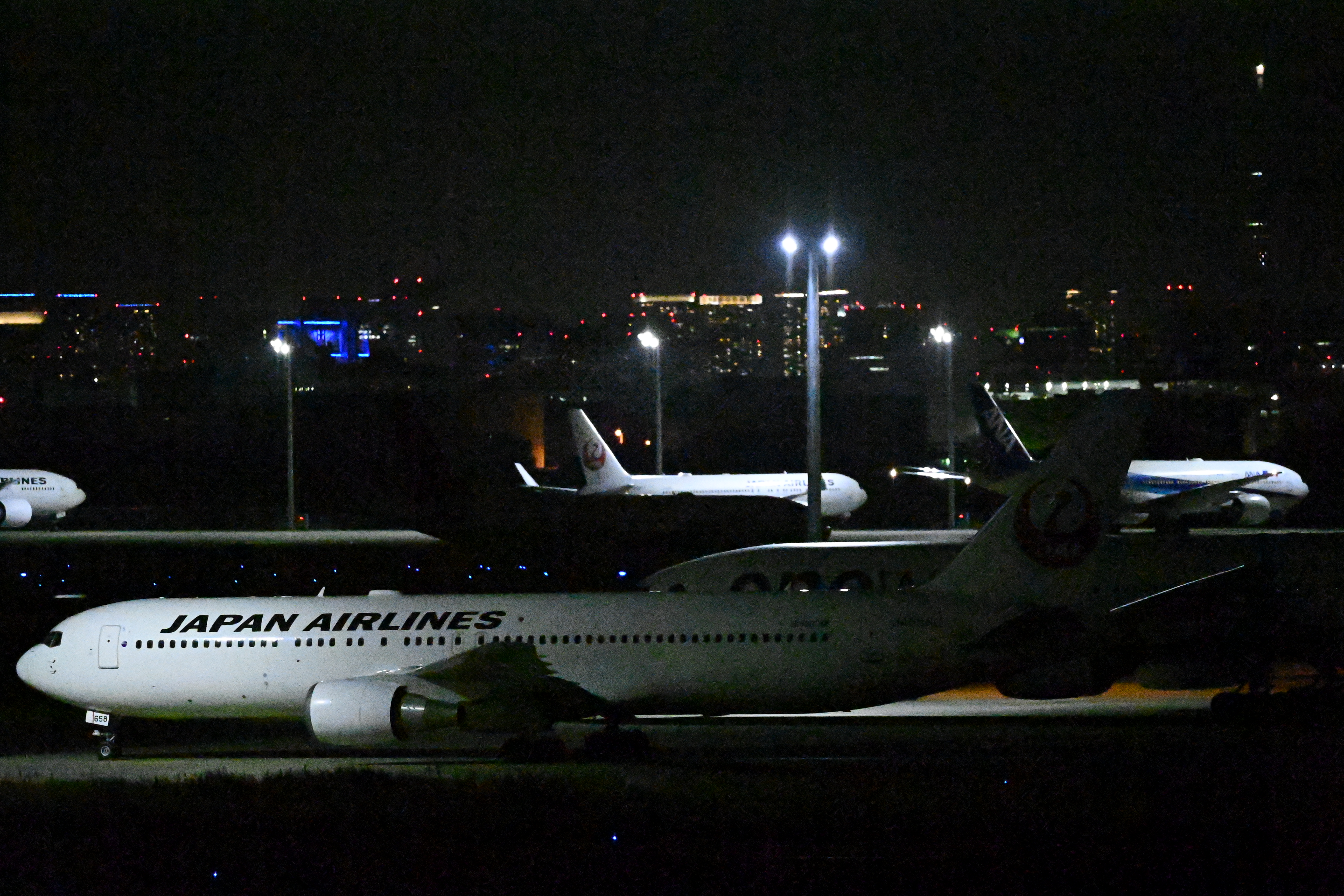 ISO 102400+1.0（左がD6、右がD5。以下同）