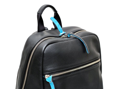 ブラック/エメラルドを取り付けた様子