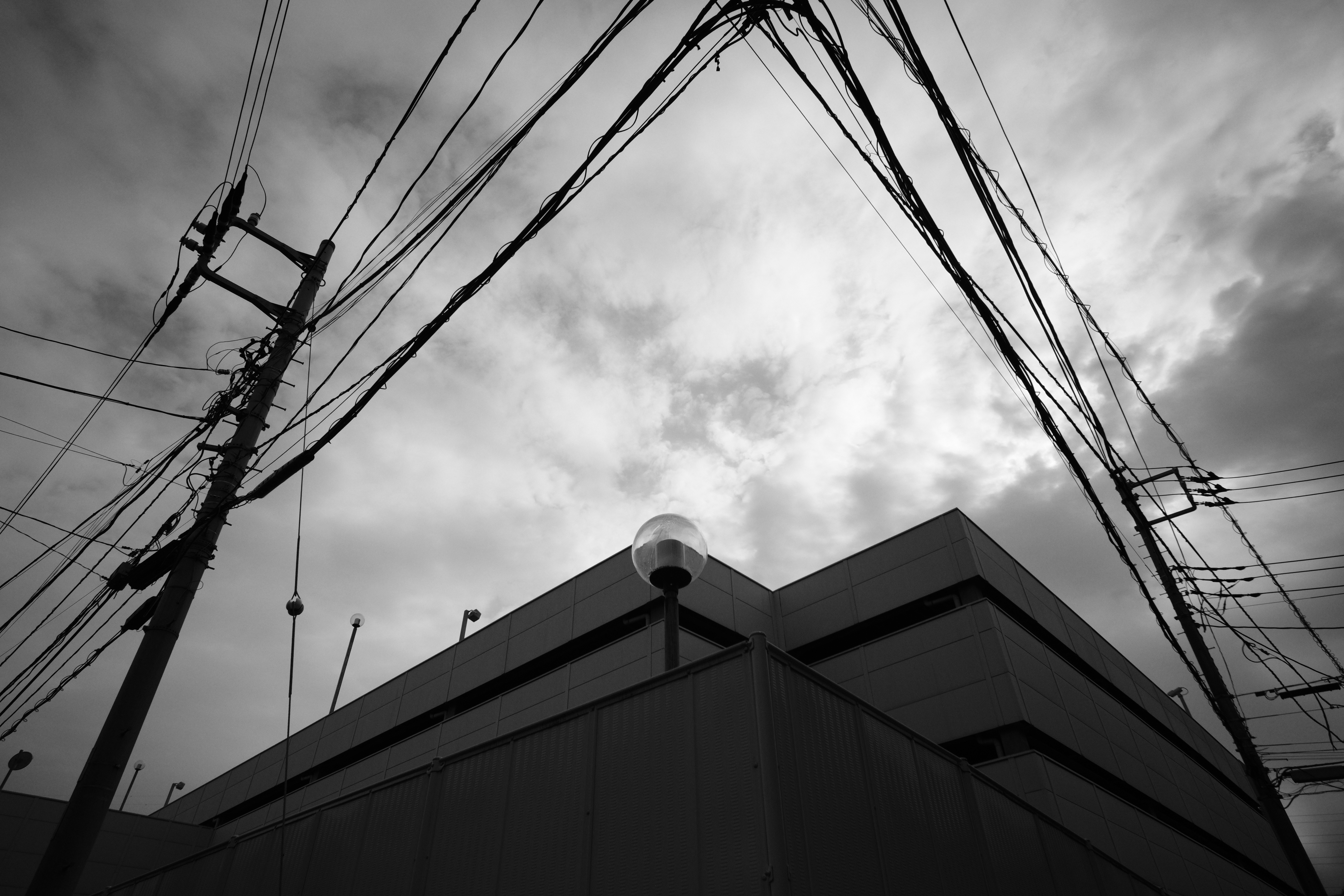 <span class="fnt-85">X-H1 / 7Artisans 12mm F2.8（35mm判換算：18mm相当） / 絞り優先AE（F4・1/4,000秒・-0.3EV） / ISO 500</span>